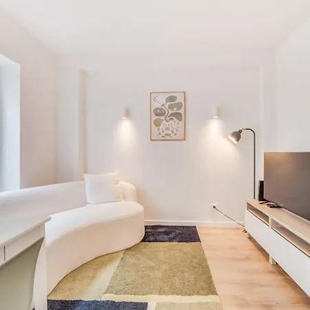 Apartment Campolide Charm Ii Lisbon