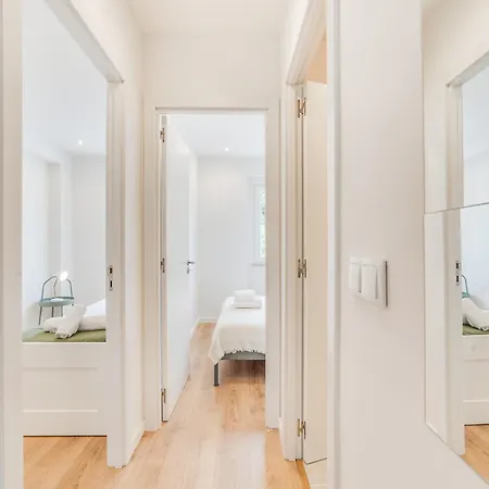 Campolide Charm Ii Apartament