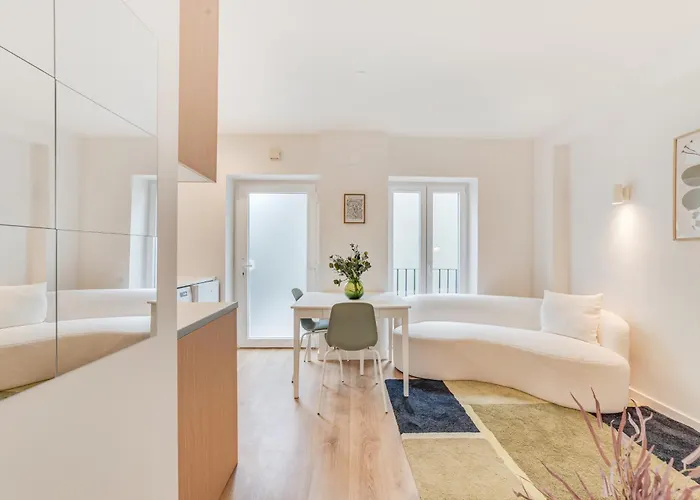 Appartement Campolide Charm Ii *