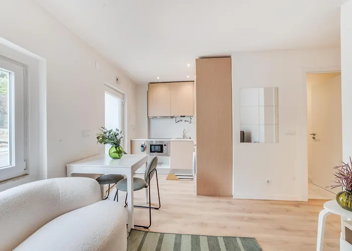 Appartement Campolide Charm Ii