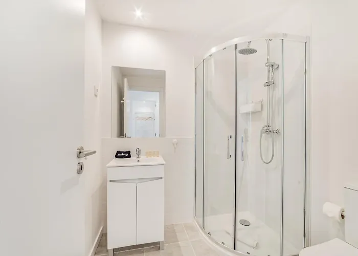 Appartement Campolide Charm Ii *