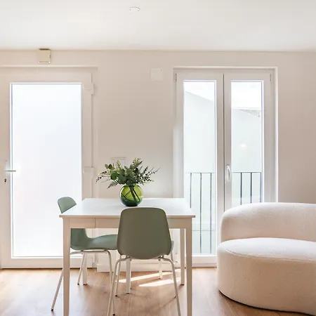 Campolide Charm Ii Lägenhet Lisboa